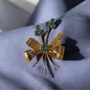 Vintage Coro Sterling - Brooch Silver w/ gold plating.